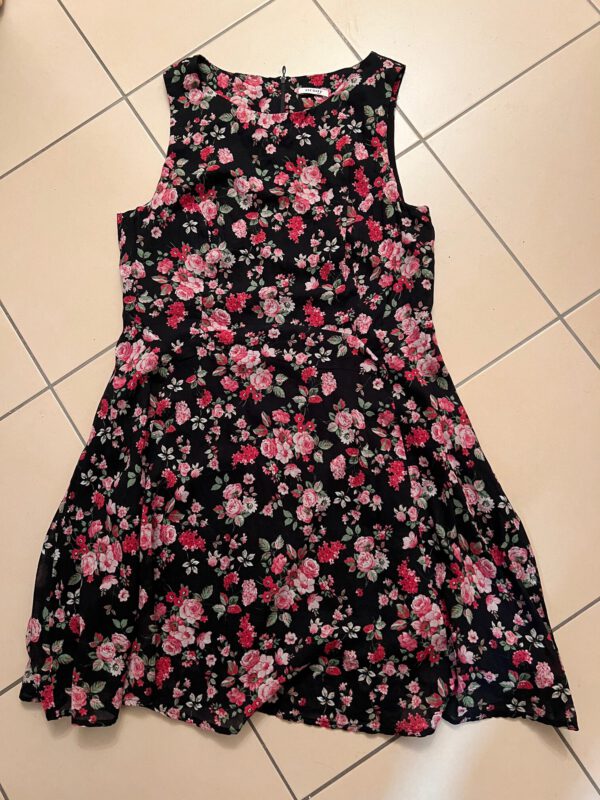 Rotes und schwarzes Damen-Blumenkleid ORSAY